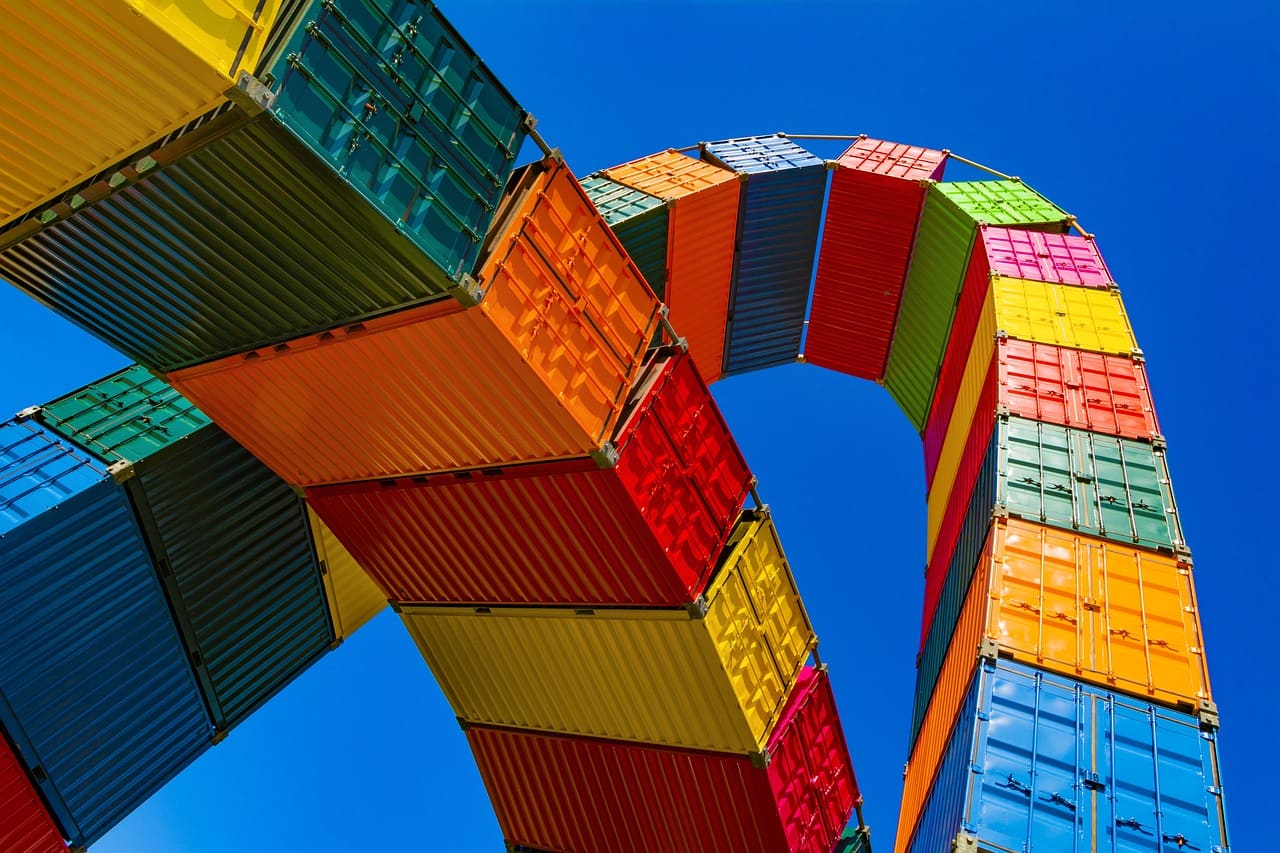découvrez comment un transitaire peut faciliter la gestion de vos expéditions internationales. profitez de nos services de fret pour optimiser vos délais de livraison et réduire vos coûts logistiques.