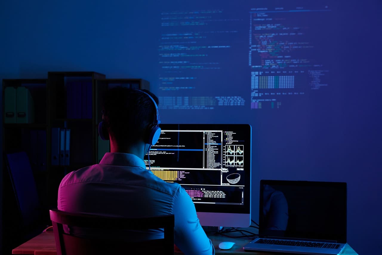 découvrez les compétences et l'expertise d'un ingénieur en structures, un professionnel clé dans la conception et l'analyse des bâtiments et infrastructures. apprenez comment ces spécialistes garantissent la sécurité, la durabilité et l'efficacité des constructions modernes.