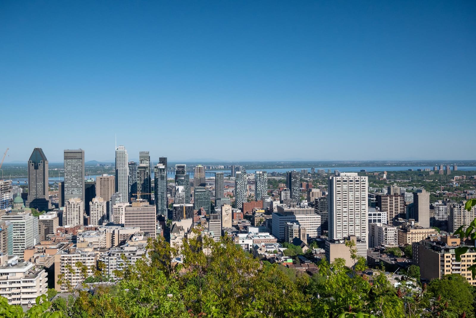 Les agences de recrutement temporaire enregistrent leur quatrième mois de croissance au Canada : rapport
